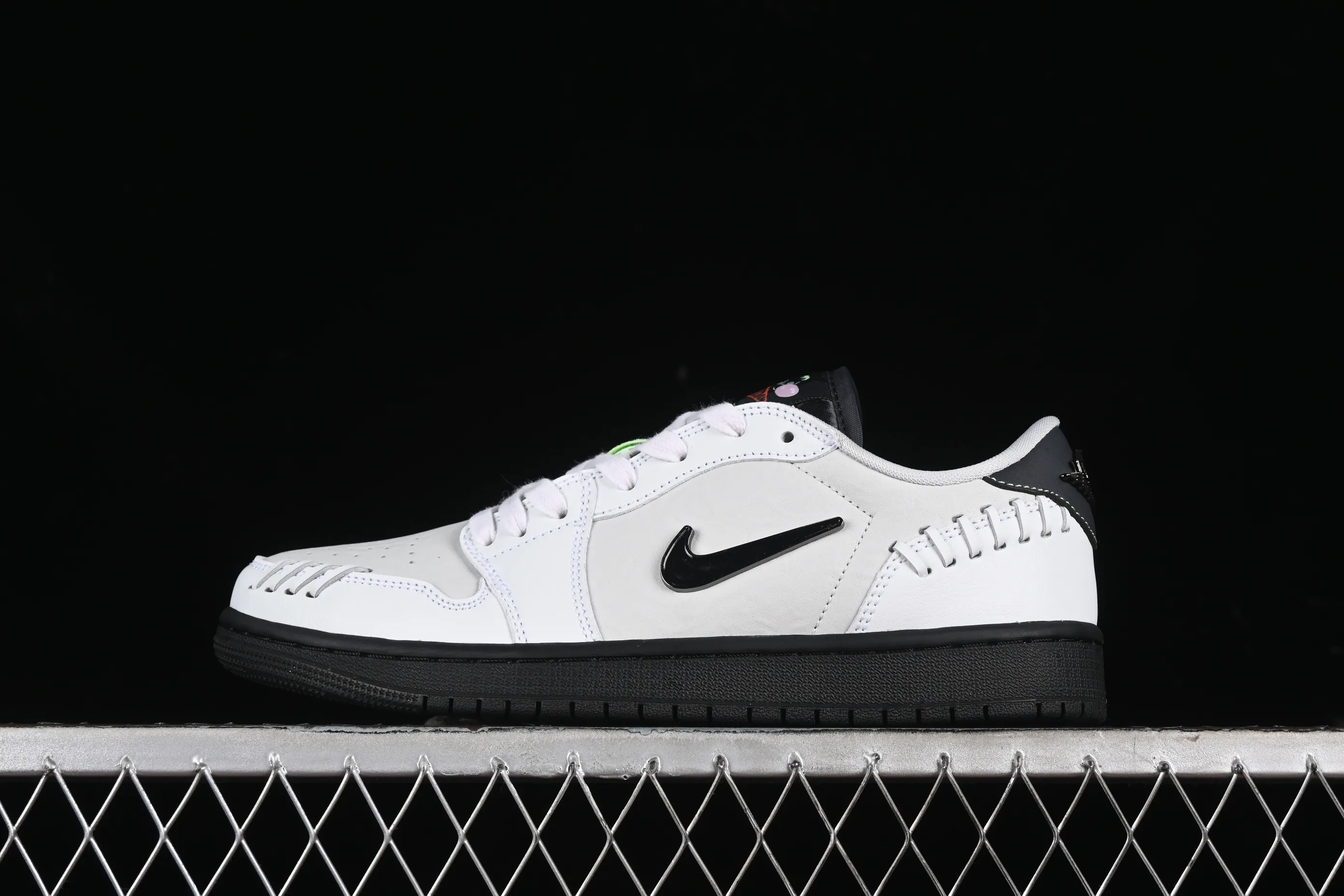 All categories Air Jordan Jordan series basketball shoes Air Jordan 1 Low Air Jordan 1 Low "Method of Make" AJ1 Joe 1 metallic gray low-top cultural and leisure sports sneakers HM3689-001